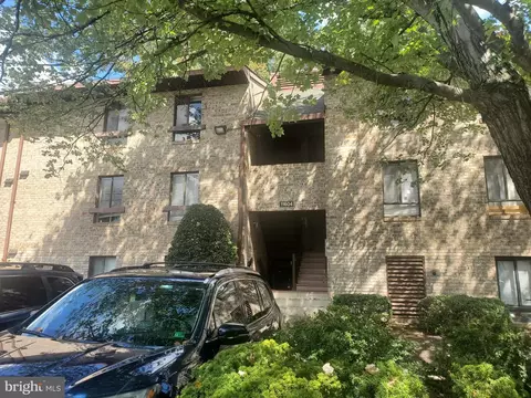 11604 Stoneview Sq #64/21C, Reston, VA 20191