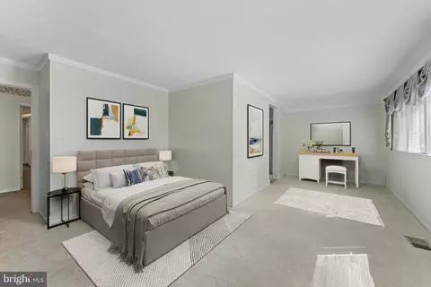 Bedroom - 6636 Ridgeway Dr, Springfield, VA 22150 photo 1 of 3