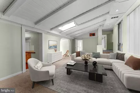 Living - 6636 Ridgeway Dr, Springfield, VA 22150 photo 1 of 6