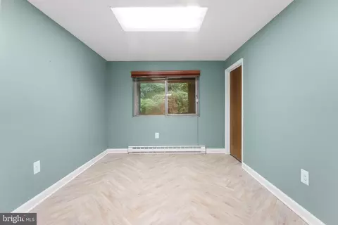Other - 1560 Forest Villa Ln, Mclean, VA 22101 photo 21 of 25