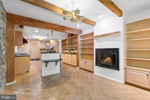 Other - 1560 Forest Villa Ln, Mclean, VA 22101 photo 5 of 25