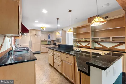 Kitchen - 1560 Forest Villa Ln, Mclean, VA 22101 photo 1 of 3