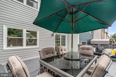 8006 Northumberland Rd, Springfield, VA 22153 photo 12