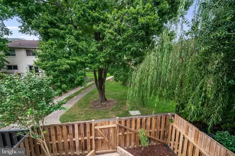8006 Northumberland Rd, Springfield, VA 22153 photo 40