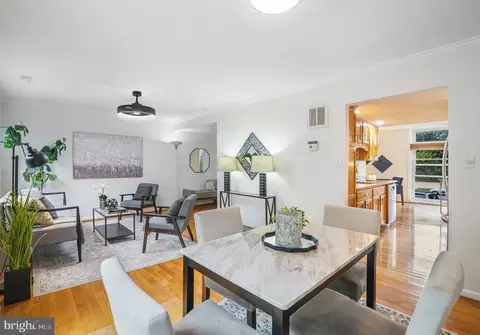 8006 Northumberland Rd, Springfield, VA 22153 photo 9