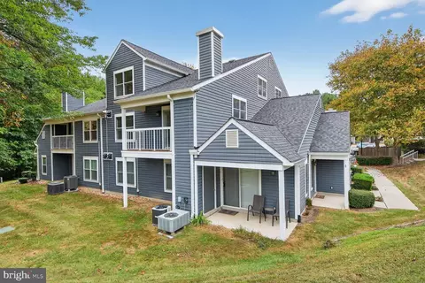 5812 Orchard Hill Ct #5812, Clifton, VA 20124