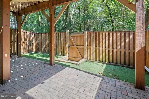6347 Simmer Cir, Springfield, VA 22150 photo 44