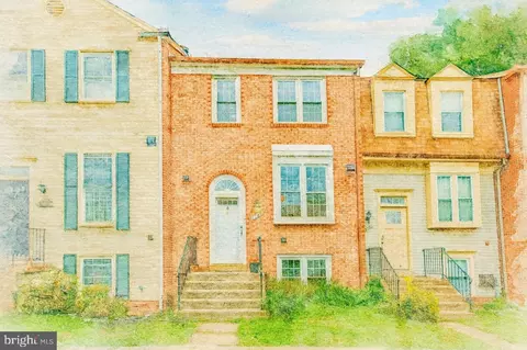 2757 Stone Hollow Dr, Vienna, VA 22180