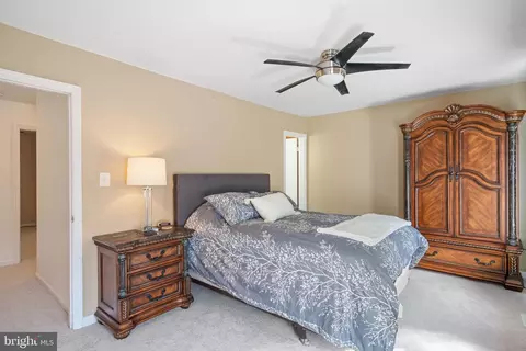 Bedroom - 6465 Blarney Stone Ct, Springfield, VA 22152 photo 1 of 3