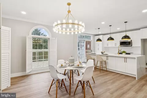 6481 Sharon Kay Ct, Alexandria, VA 22310