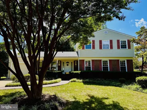 2507 Appian Ct, Alexandria, VA 22306