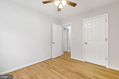 Bedroom - 6613 Holford Ln, Springfield, VA 22152 photo 4 of 9