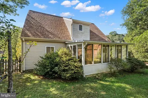 8812 Skyron Pl, Springfield, VA 22153 photo 38