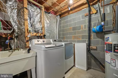 1640 Barnstead Dr, Reston, VA 20194 photo 31