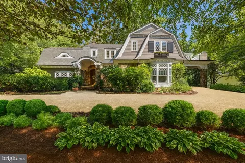 1880 Virginia Ave, Mclean, VA 22101
