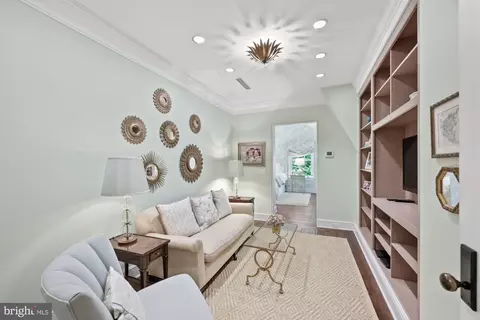 1880 Virginia Ave, Mclean, VA 22101 photo 31