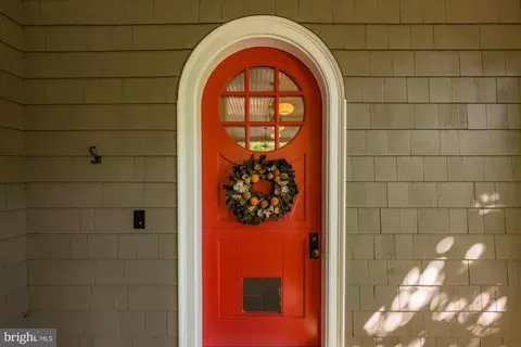 1880 Virginia Ave, Mclean, VA 22101 photo 18