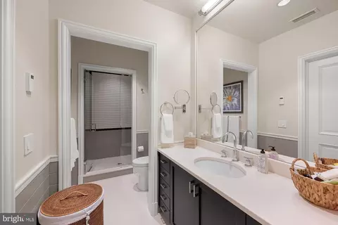 1880 Virginia Ave, Mclean, VA 22101 photo 42