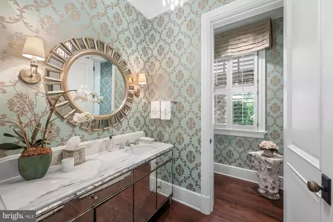1880 Virginia Ave, Mclean, VA 22101 photo 22
