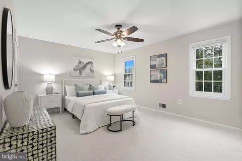 8901 Judson Ct, Burke, VA 22015 photo 24