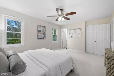 8901 Judson Ct, Burke, VA 22015 photo 26