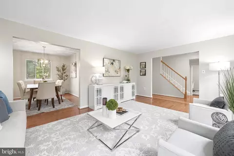 8901 Judson Ct, Burke, VA 22015 photo 10