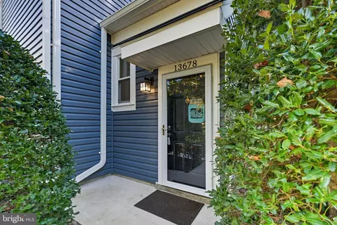 13678 Orchard Dr #3678, Clifton, VA 20124