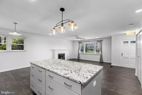 Other - 5920 Atteentee Rd, Springfield, VA 22150 photo 2 of 10