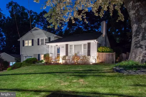 Exterior - 5920 Atteentee Rd, Springfield, VA 22150 photo 5 of 8