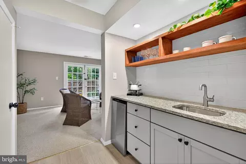 Kitchen - 6517 Orono Ct, Springfield, VA 22152 photo 5 of 5