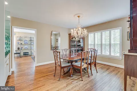 Dining - 1477 Hampton Hill Cir, Mclean, VA 22101 photo 1 of 5