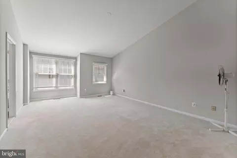 Entry Way - 6501 Legendgate Pl, Burke, VA 22015 photo 4 of 4