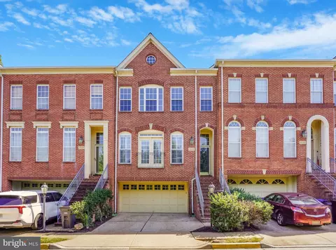 8147 Quinn Ter, Vienna, VA 22180
