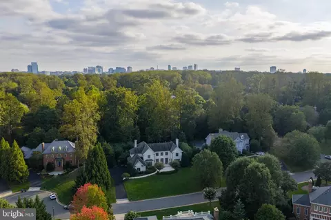 View/Area - 7795 Glenhaven Ct, Mclean, VA 22102 photo 1 of 1