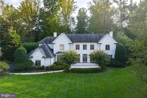 7795 Glenhaven Ct, Mclean, VA 22102