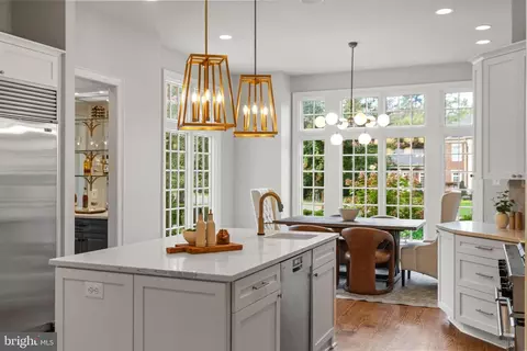 Kitchen - 7795 Glenhaven Ct, Mclean, VA 22102 photo 6 of 6