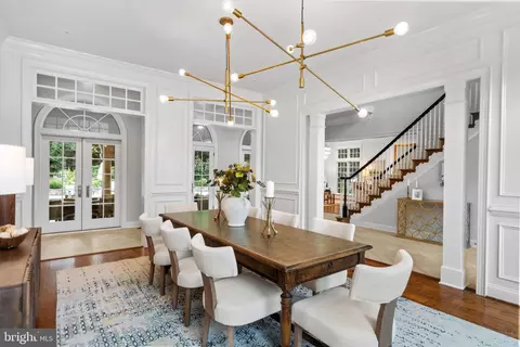Dining - 7795 Glenhaven Ct, Mclean, VA 22102 photo 2 of 4