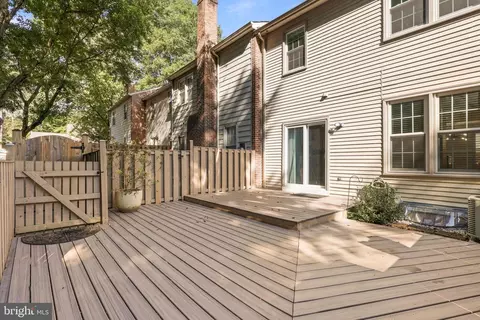 Exterior - 7931 Birchtree Ct, Springfield, VA 22152 photo 4 of 6