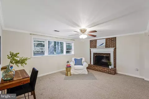 Living - 5801 Boothe Dr, Burke, VA 22015 photo 2 of 2