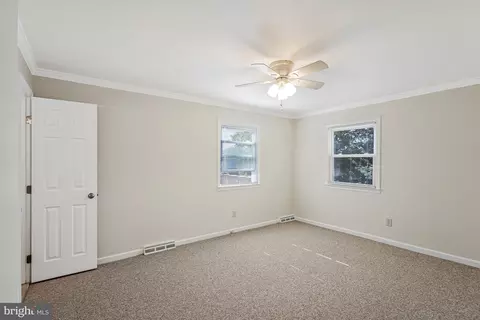 Bedroom - 5801 Boothe Dr, Burke, VA 22015 photo 3 of 6