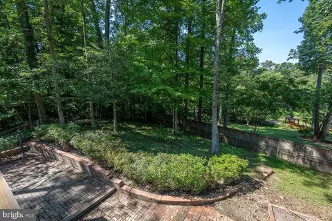 Exterior - 6614 Grey Fox Dr, Springfield, VA 22152 photo 15 of 15