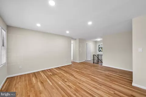 Living - 6614 Grey Fox Dr, Springfield, VA 22152 photo 9 of 14