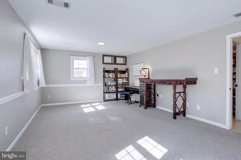 7918 Hatteras Ln, Springfield, VA 22151 photo 32