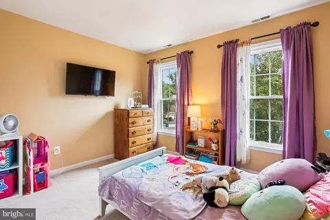 Bedroom - 7406 Arundel Pl, Springfield, VA 22153 photo 1 of 14