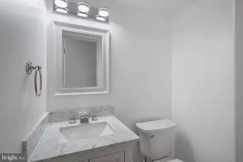 7374 Montcalm Dr, Mclean, VA 22102 photo 29