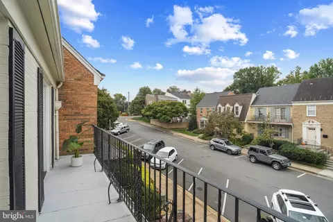 7374 Montcalm Dr, Mclean, VA 22102 photo 19