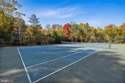 4087 River Forth Dr, Fairfax, VA 22030 photo 37