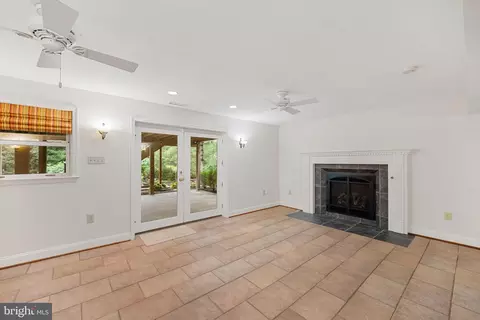 7100 Hundsford Ln, Springfield, VA 22153 photo 44