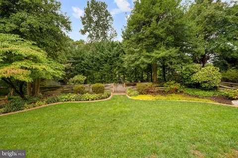 7100 Hundsford Ln, Springfield, VA 22153 photo 62
