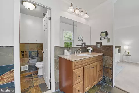 7954 Forest Path Way, Springfield, VA 22153 photo 17
